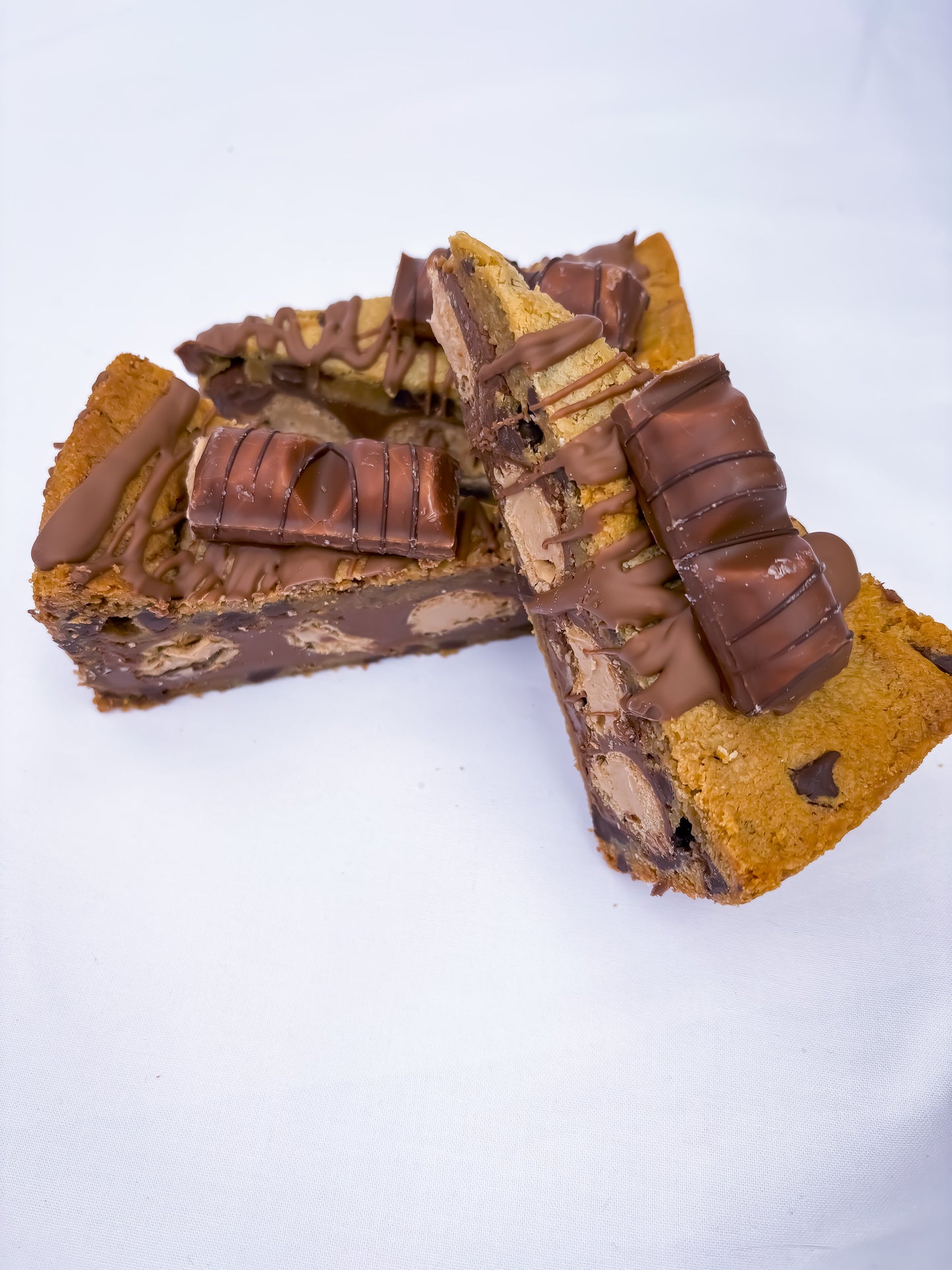 Kinder Nutella Cookie Pie